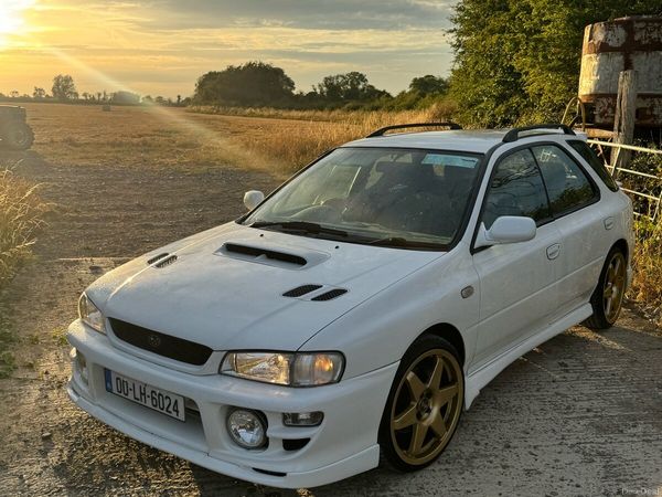 Subaru Impreza Estate, Petrol, 2000, Grey
