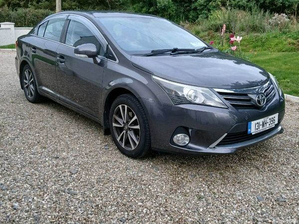 Toyota Avensis Saloon, Diesel, 2013, Grey