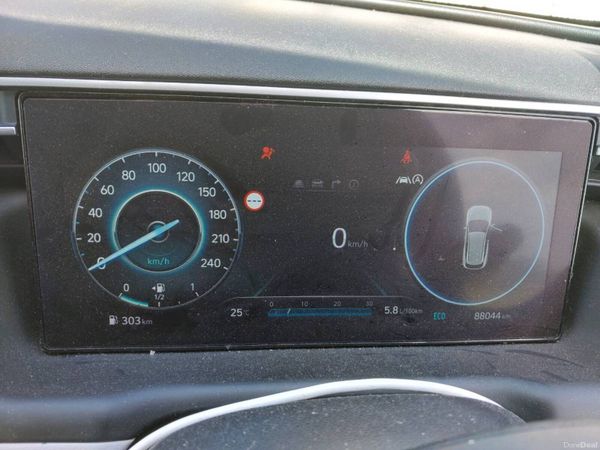 Hyundai Tucson SUV, Diesel, 2022, Grey