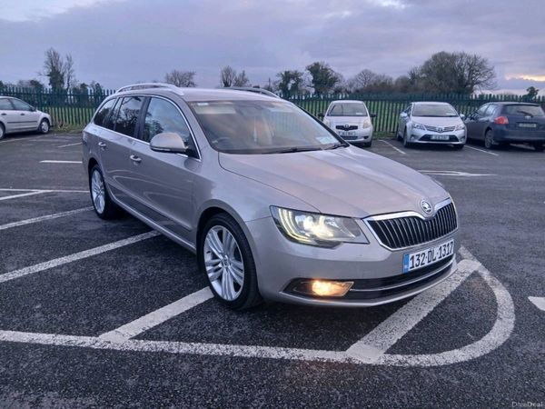 Skoda Superb Estate, Diesel, 2013, Beige