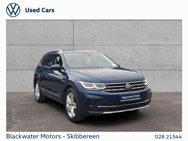 Volkswagen Tiguan Hatchback, Diesel, 2023, Blue