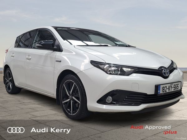 Toyota Auris MPV, Petrol Hybrid, 2018, White