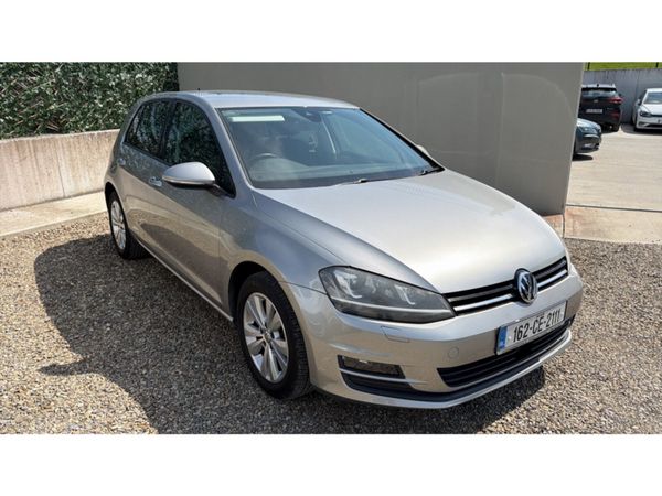 Volkswagen Golf Hatchback, Petrol, 2016, Silver
