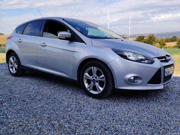 Ford Focus Hatchback, Diesel, 2012, Silver