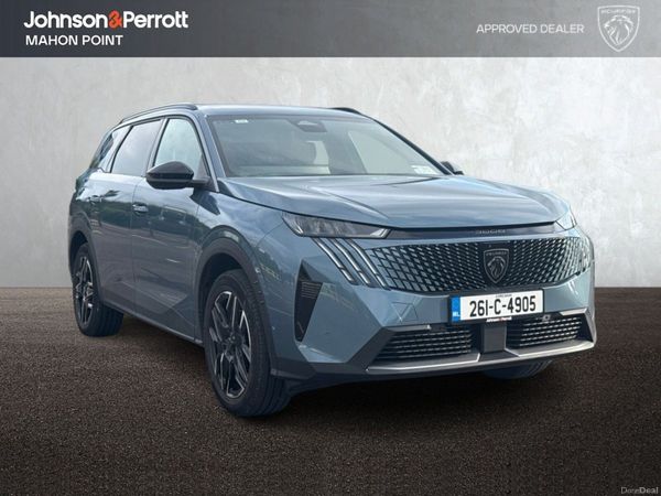 Peugeot 5008 MPV, Petrol, 2026, Blue