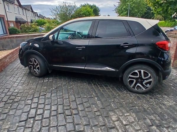 Renault Captur Hatchback, Diesel, 2017, Black