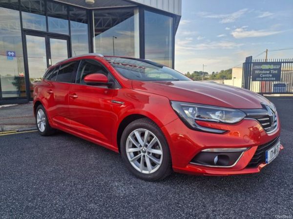Renault Megane Estate, Diesel, 2017, Red