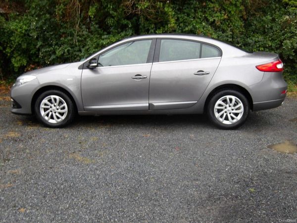 Renault Fluence Saloon, Diesel, 2016, Grey