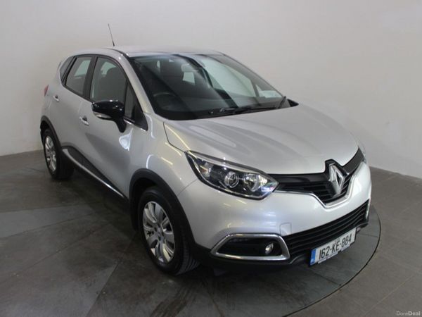 Renault Captur Hatchback, Diesel, 2016, Silver
