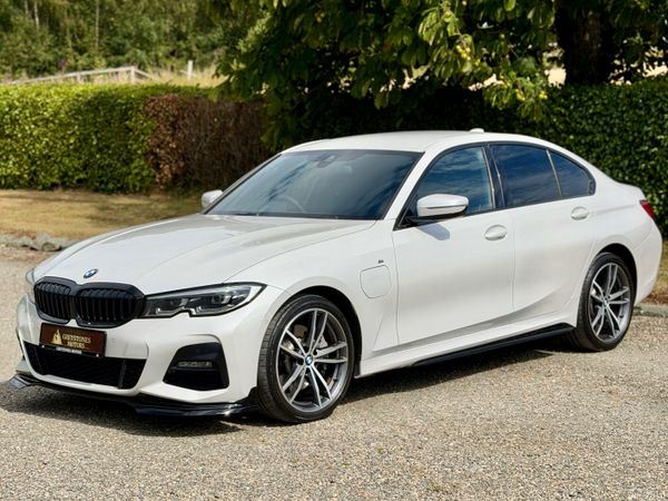 BMW 3-Series Saloon, Petrol Plug-in Hybrid, 2019, White