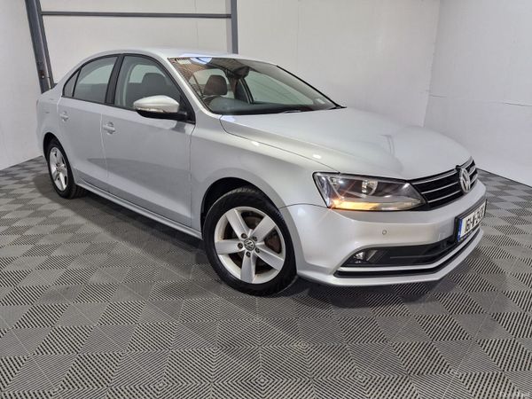 Volkswagen Jetta Saloon, Petrol, 2016, Silver