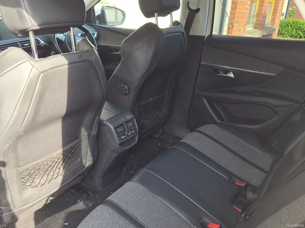 Peugeot 3008 SUV, Petrol, 2017, White