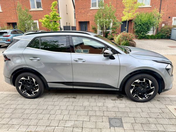 Kia Sportage SUV, Petrol Plug-in Hybrid, 2022, Silver