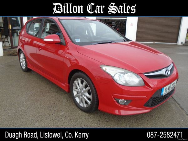 Hyundai i30 Hatchback, Diesel, 2010, Red