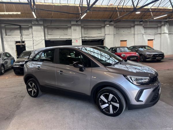 Opel Crossland X MPV, Diesel, 2022, Grey
