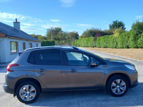 Peugeot 2008 Estate, Diesel, 2017, Grey