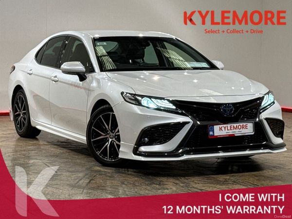 Toyota Camry Saloon, Petrol Hybrid, 2023, White
