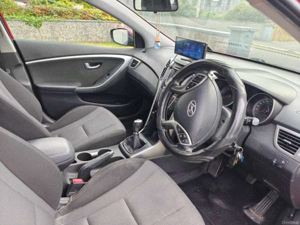 Hyundai i30 Estate, Diesel, 2013, Red