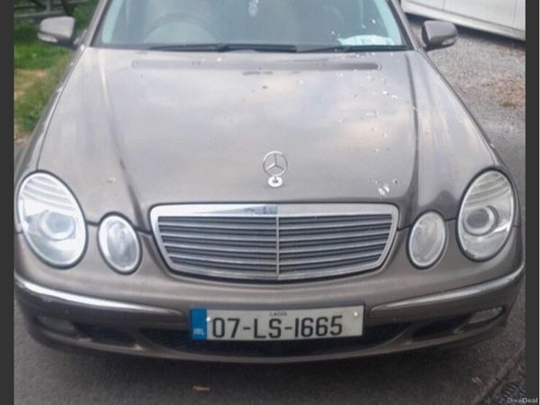 Mercedes-Benz E-Class Saloon, Diesel, 2007, Grey
