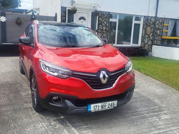 Renault Kadjar SUV, Diesel, 2017, Red