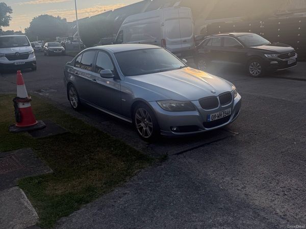 BMW 3-Series Saloon, Diesel, 2009, Blue