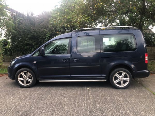 Volkswagen Caddy Maxi Life MPV, Diesel, 2015, Blue