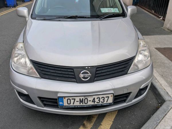 Nissan Tiida Saloon, Petrol, 2007, Silver