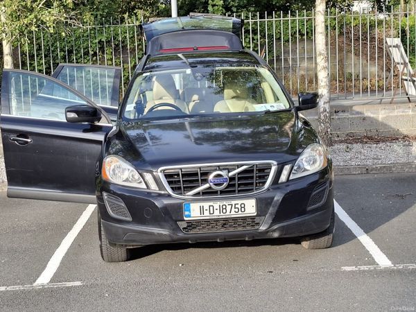 Volvo XC60 SUV, Diesel, 2011, Black