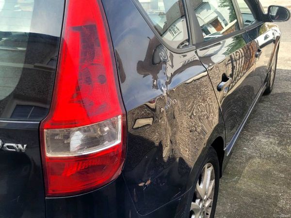 Hyundai i30 Estate, Diesel, 2011, Black