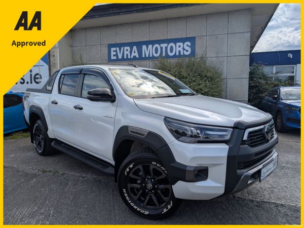 Toyota Hilux Pick Up, Diesel, 2024, White