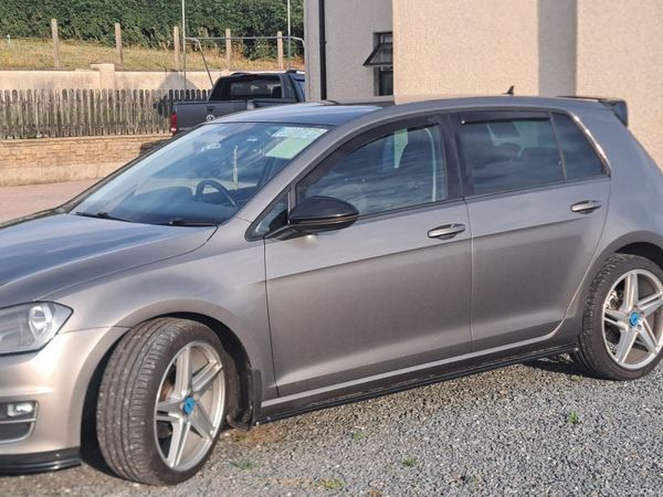 Volkswagen Golf Estate, Diesel, 2014, Grey