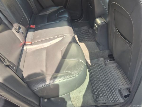 Volvo XC60 SUV, Diesel, 2017, Blue