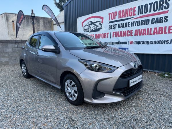 Toyota Yaris Hatchback, Petrol Hybrid, 2021, Brown