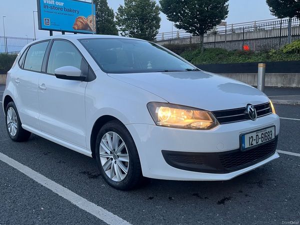 Volkswagen Polo Hatchback, Petrol, 2012, White