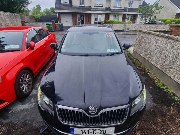 Skoda Superb Saloon, Diesel, 2014, Black