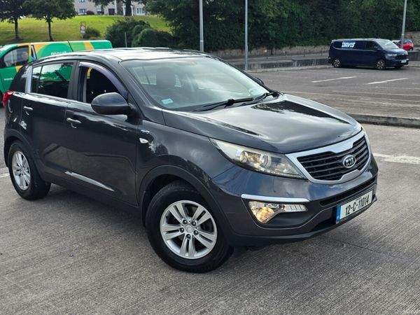 Kia Sportage SUV, Diesel, 2012, Silver