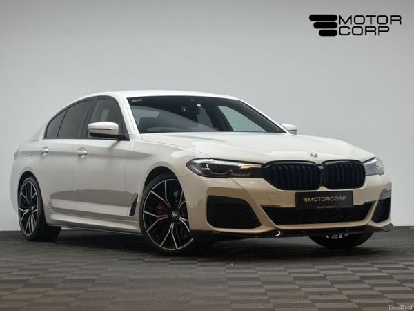 BMW 5-Series Saloon, Petrol Plug-in Hybrid, 2022, White