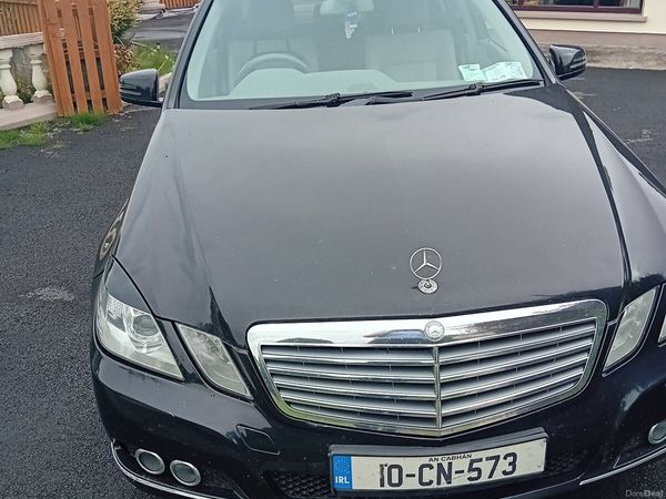 Mercedes-Benz E-Class Saloon, Diesel, 2010, Black