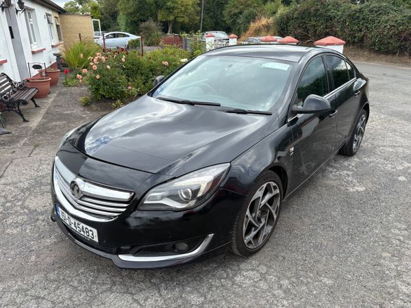 Vauxhall Insignia Hatchback, Diesel, 2015, Black