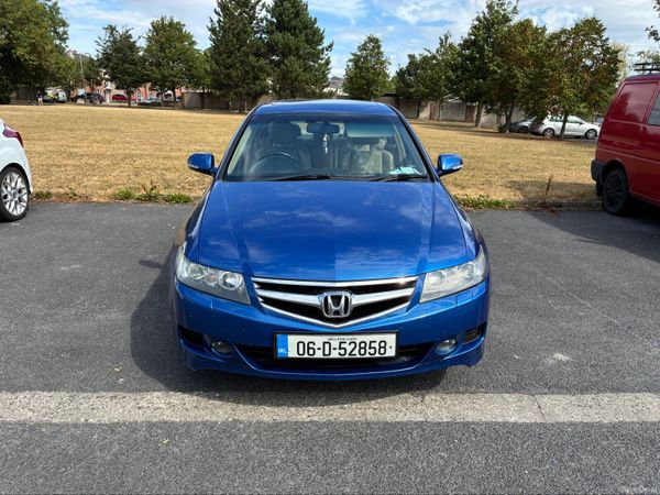Honda Accord Saloon, Petrol, 2006, Blue