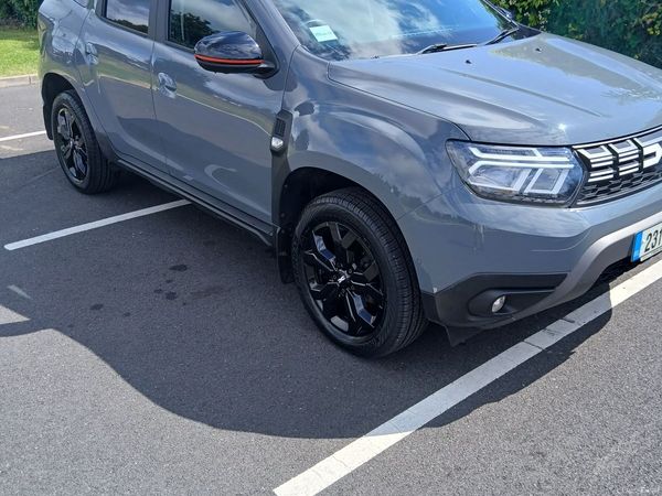 Dacia Duster SUV, Diesel, 2023, Grey