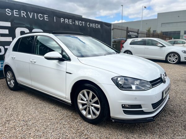 Volkswagen Golf Estate, Petrol, 2016, White