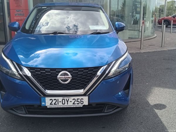 Nissan Qashqai MPV, Petrol, 2022, Blue