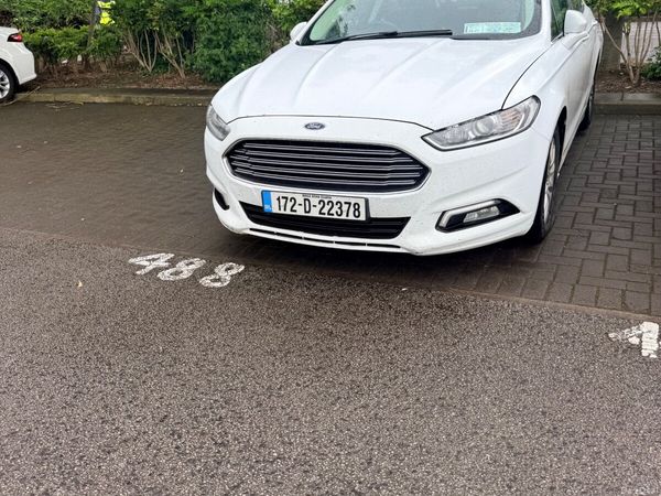 Ford Mondeo Hatchback, Diesel, 2017, White