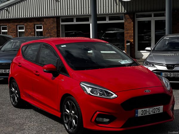 Ford Fiesta Hatchback, Petrol, 2020, Red