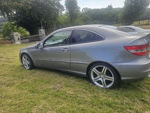 Mercedes-Benz CLC Coupe, Petrol, 2011, Silver