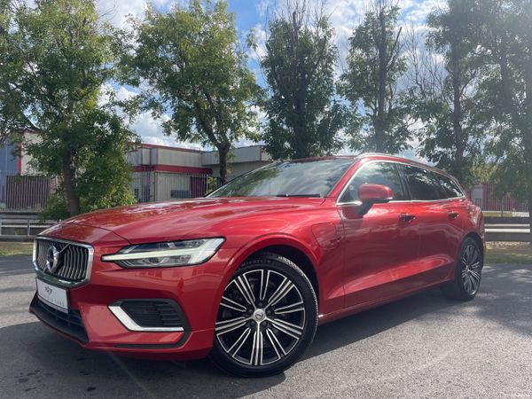 Volvo V60 Estate, Petrol Hybrid, 2021, Red