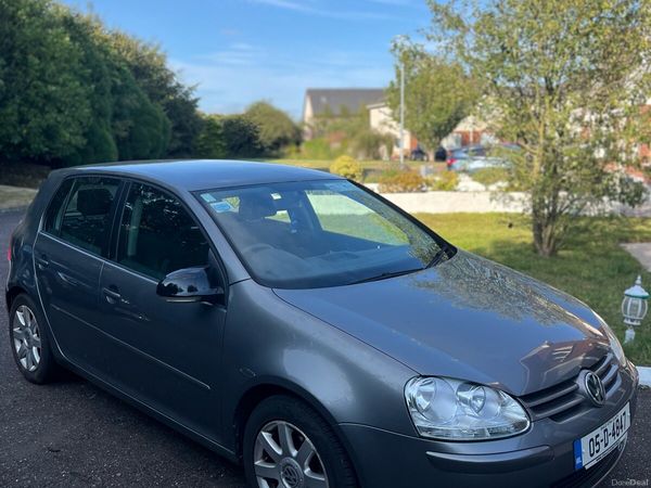 Volkswagen Golf Hatchback, Petrol, 2005, Grey