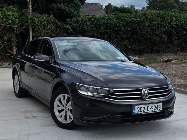 Volkswagen Passat Saloon, Diesel, 2020, Grey