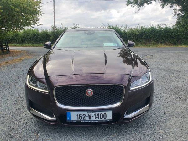 Jaguar XF Saloon, Diesel, 2016, Red